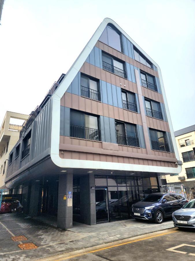 Ferienwohnung Near World Cup Stadium New, Full Optioned, Huge House Kōyō Exterior foto